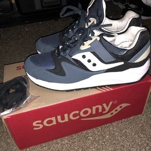 Saucony